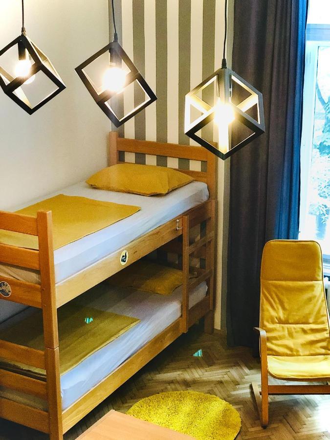 Hostel Sova Novi Sad Buitenkant foto